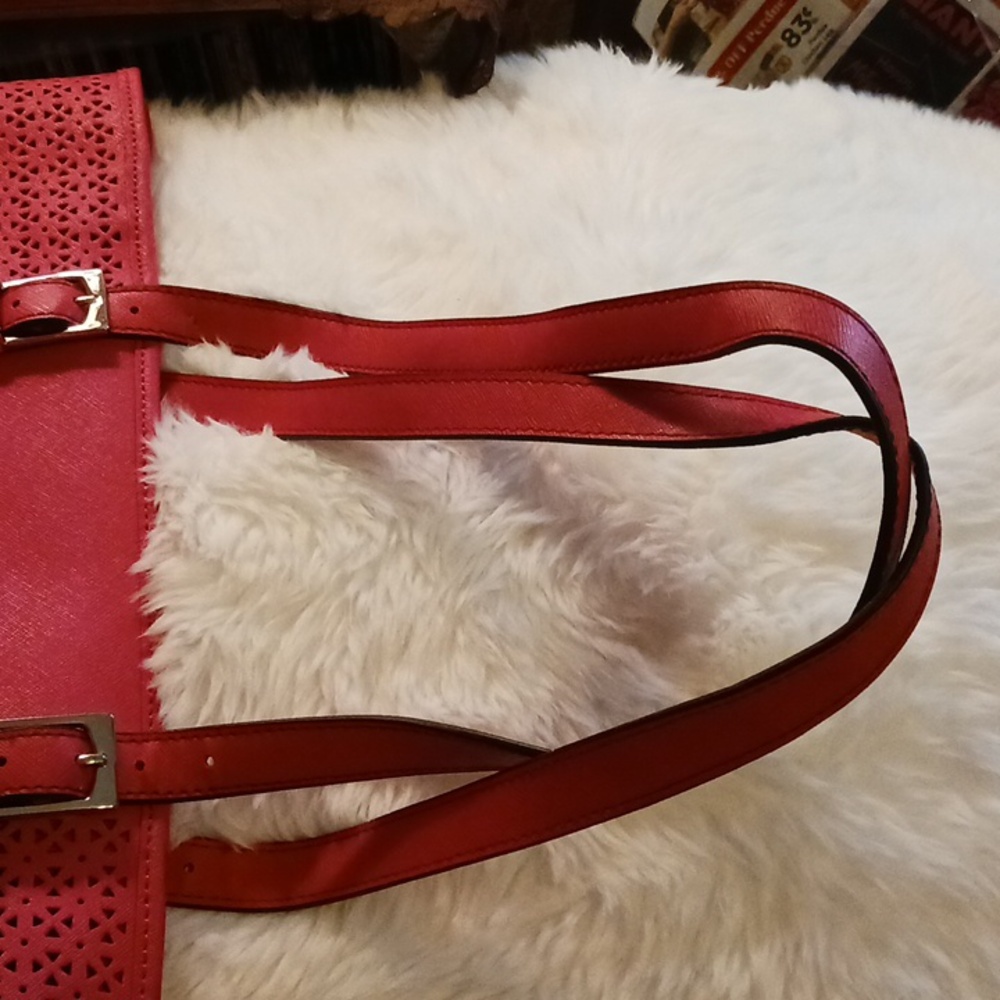 🦋New Large Size Tignanello Leather Laser Cut Large Pink Bag or Tote NWOT - Picture 16 of 17
